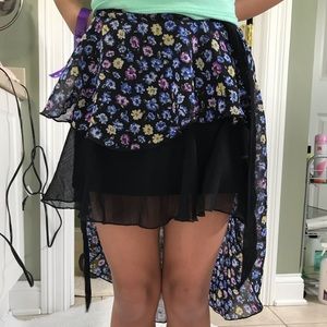 Disney Girl’s Descendants skirt size 6